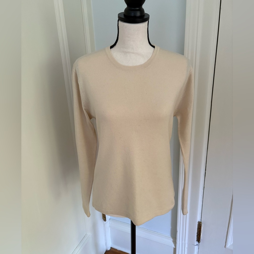Henri Bendel cream cashmere sweater